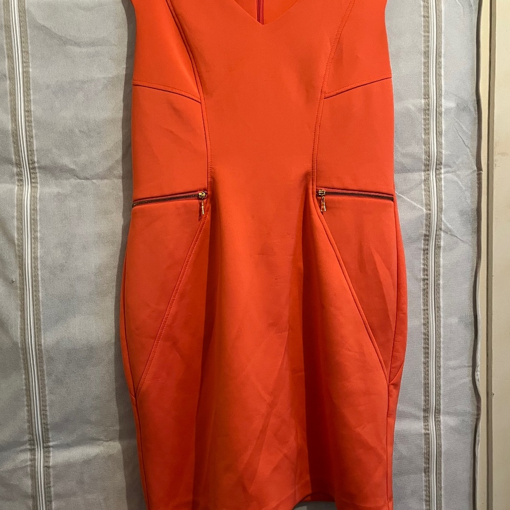 Studio One Sleeveless Crew Neckline Shift Dress Orange size 8 Cotton